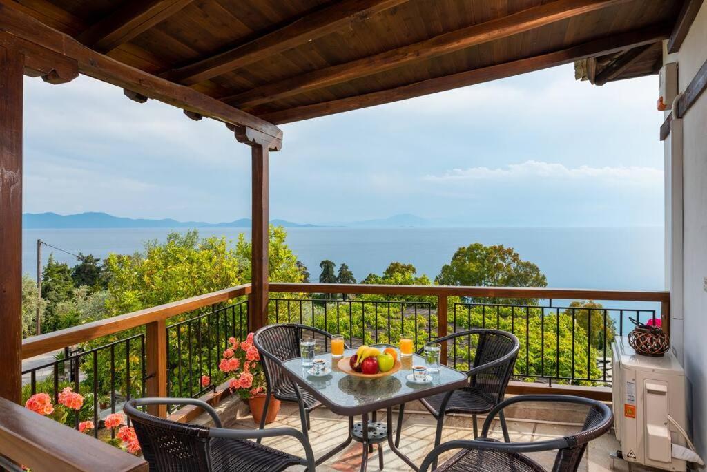 Seaside House With View Over Pagasitikos Áfissos Ngoại thất bức ảnh
